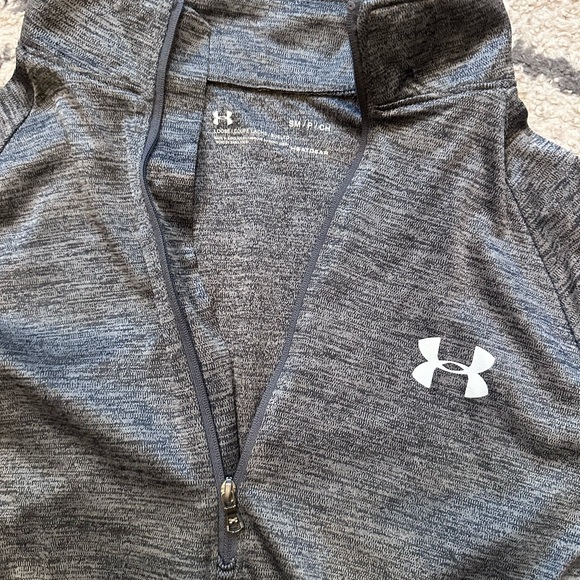 Under Armour and Adidas Women Top Lot - Picture 6 of 9